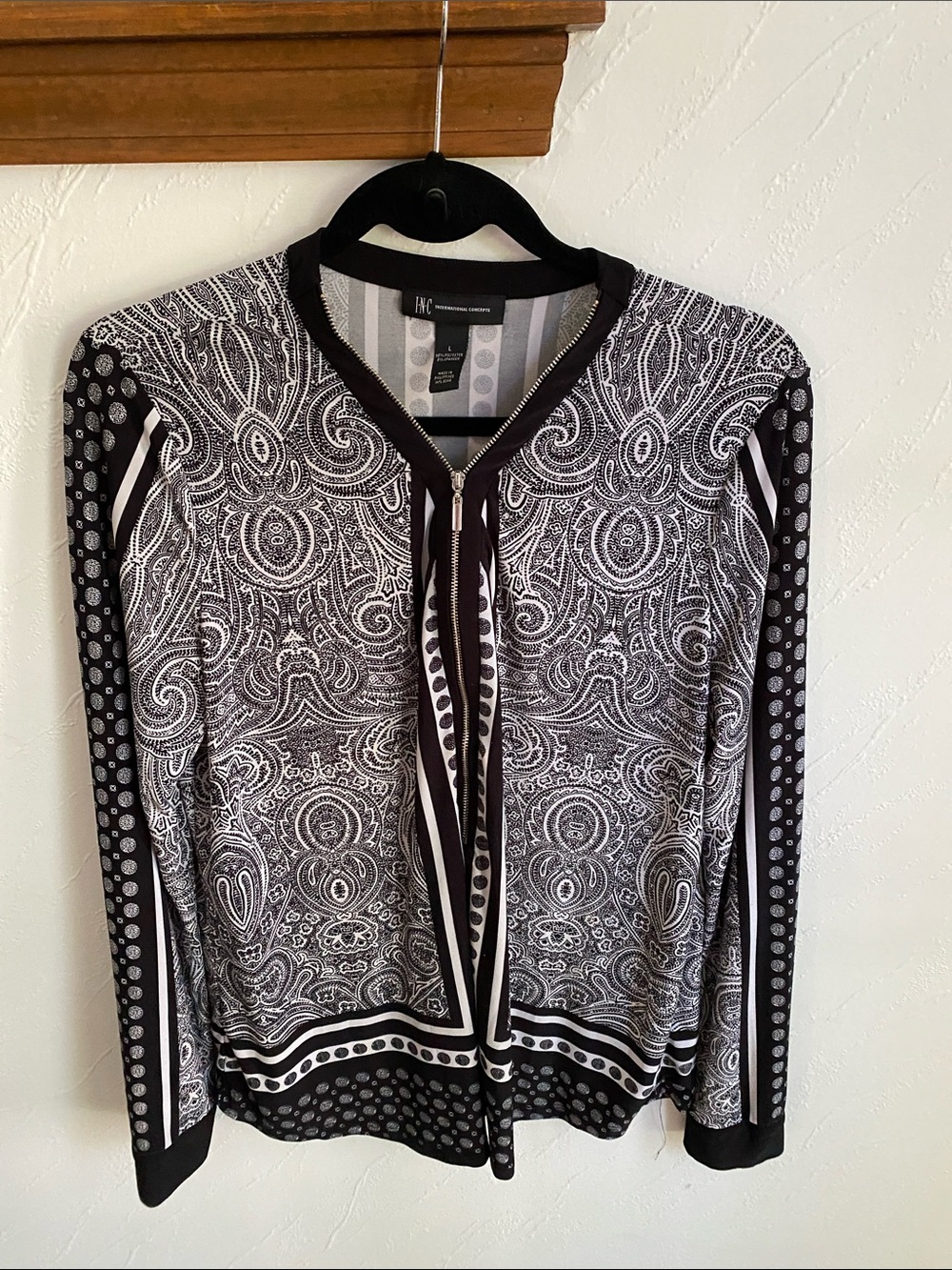 INC International Concepts Black & White Paisley Zip-Front Blouse